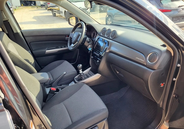 Suzuki Vitara cena 61900 przebieg: 21000, rok produkcji 2021 z Kłobuck małe 704